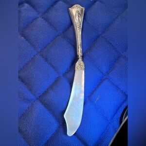 Vintage Sterling Silver & Mother‑of‑Pearl Knife-Ornate Handle , Butter/Caviar
